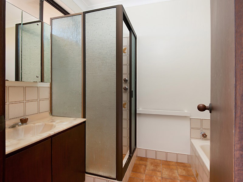 6 Earlston Place, Booragoon WA 6154