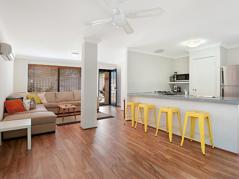 2/22 Webber Street, Willagee WA 6156