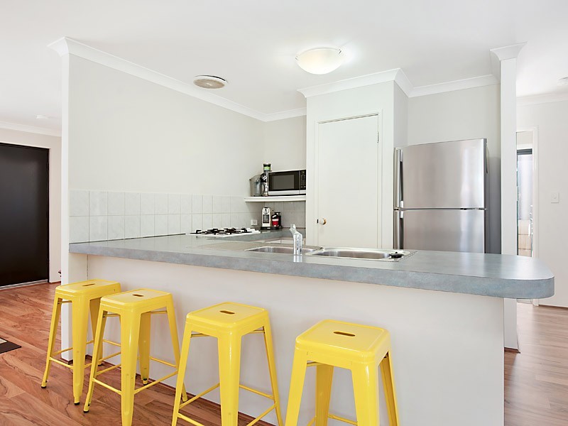 2/22 Webber Street, Willagee WA 6156