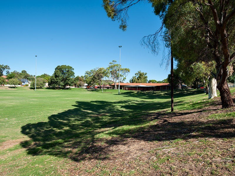 2/22 Webber Street, Willagee WA 6156