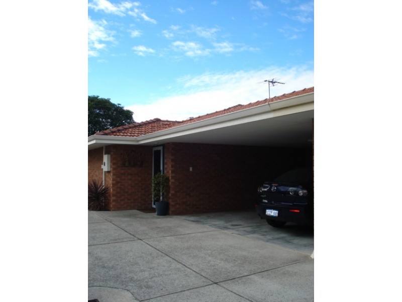 1/18 Zenobia, Palmyra WA 6157