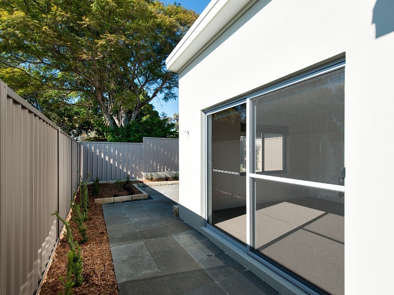 76B Stoneham Street, Joondanna WA 6060