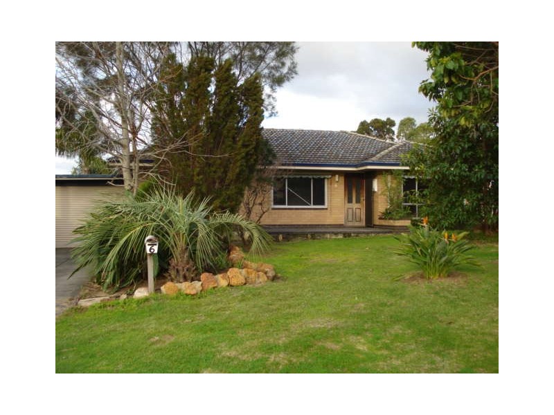 6 BURNEY COURT, Kardinya WA 6163