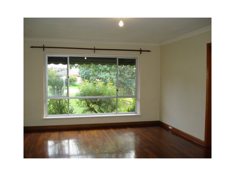 6 BURNEY COURT, Kardinya WA 6163