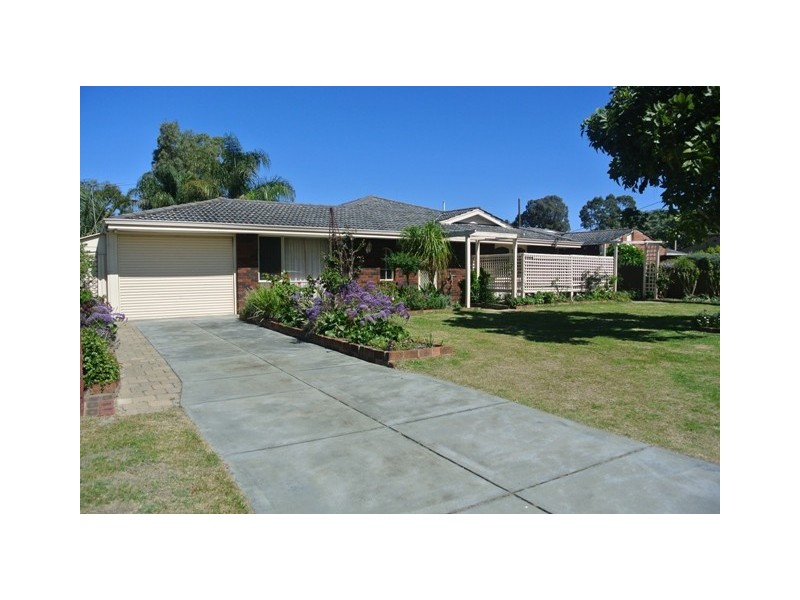 14 Abinger Road, Lynwood WA 6147