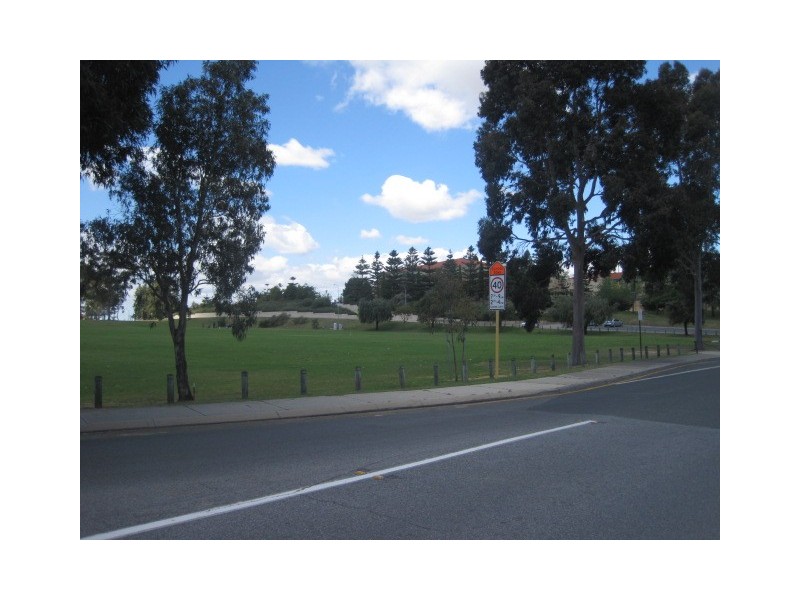 47 Ryrie Avenue, Como WA 6152