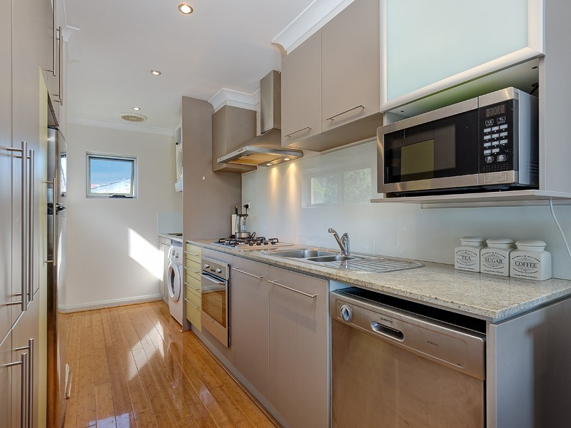 7/101 Matheson Road, Applecross WA 6153