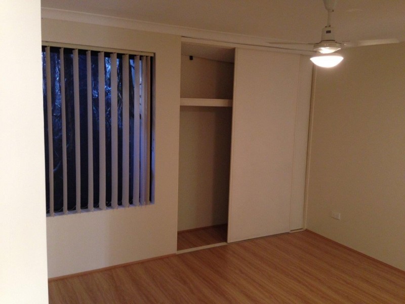 10/19 Holton Way, Cannington WA 6107