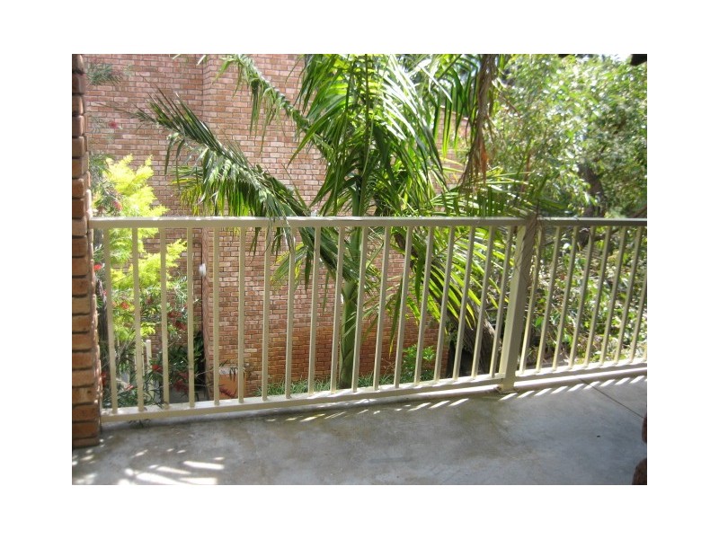 13/80 Edgecumbe Street, Como WA 6152