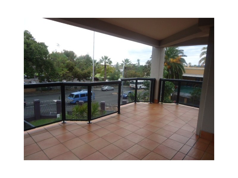 10/134 Mill Point Road, South Perth WA 6151
