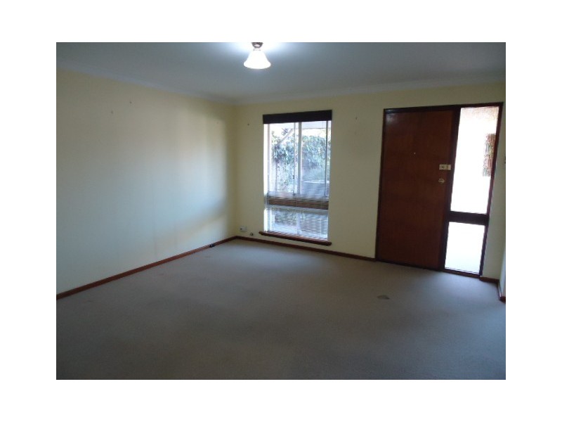 65 Talbot Avenue, Como WA 6152