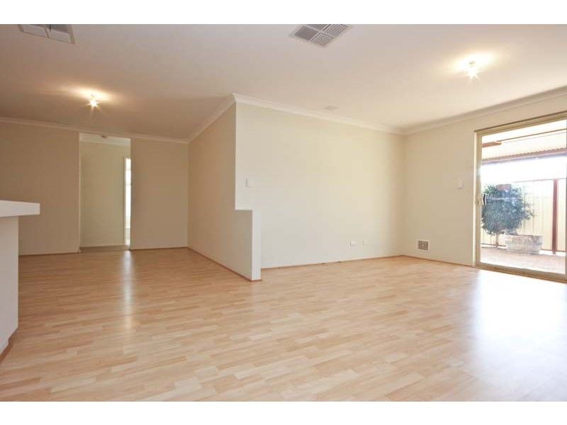 18A Fantail Way, Huntingdale WA 6110