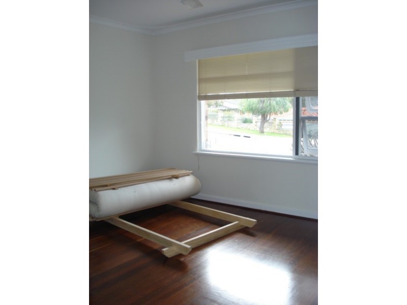 55 Williams Road, Melville WA 6156