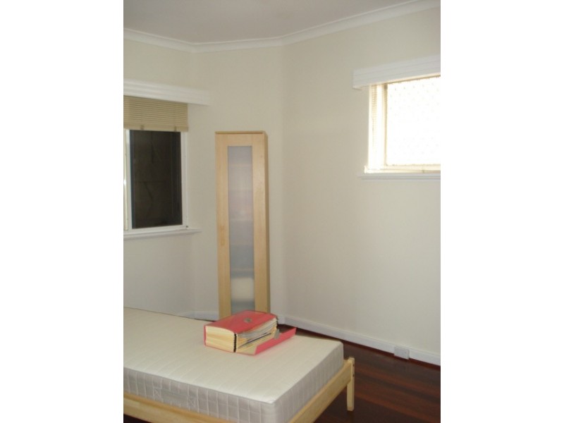 55 Williams Road, Melville WA 6156