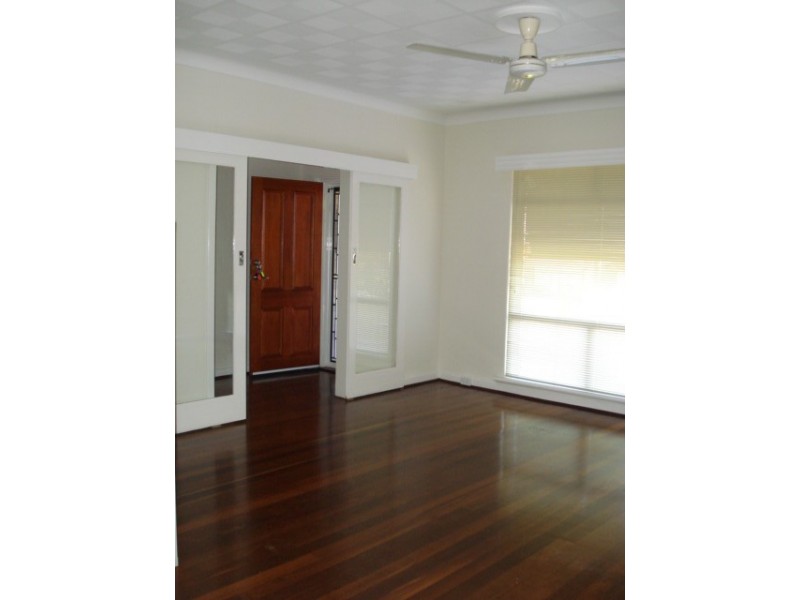 55 Williams Road, Melville WA 6156