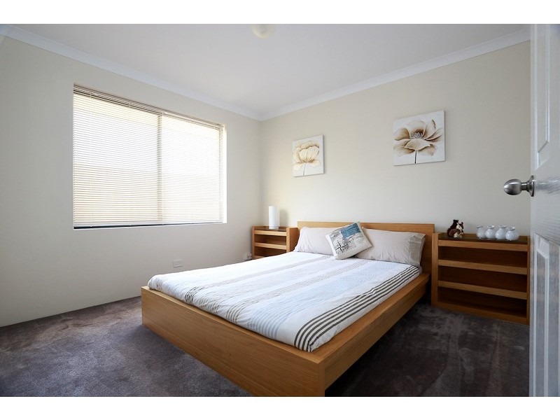 16A CARLISLE STREET, Shoalwater WA 6169