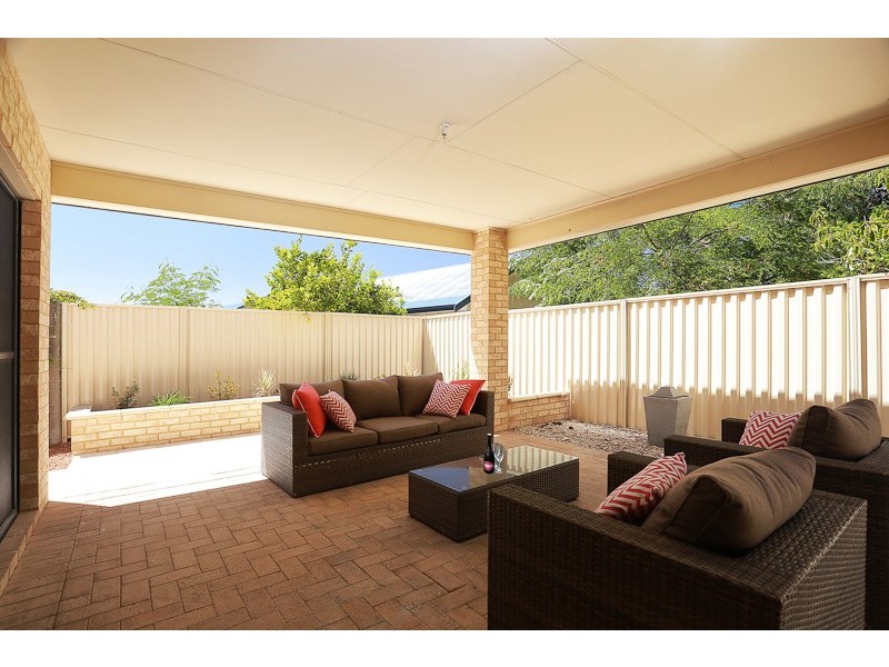 16A CARLISLE STREET, Shoalwater WA 6169