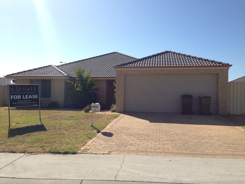 12 Kalari Drive, Wattle Grove WA 6107