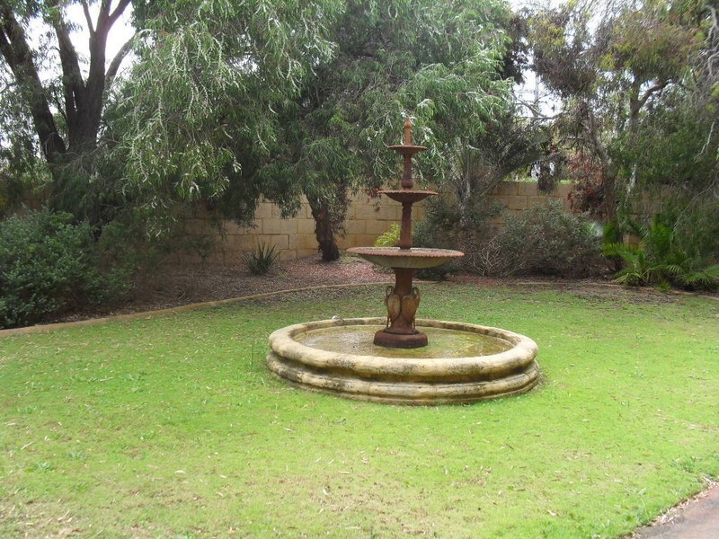 4/235 Harborne Street, Wembley WA 6014