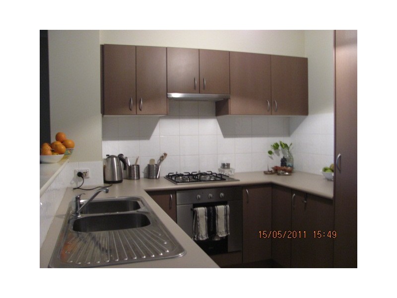 2/17 Southdown Place, Thornlie WA 6108