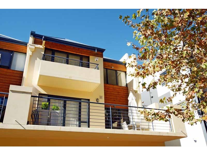 8/216 Stirling Street, Perth WA 6000