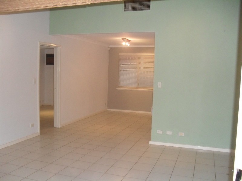 43B Cale Street, Como WA 6152