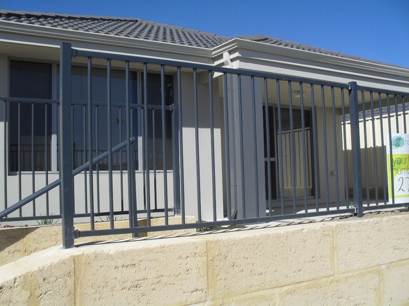 27/26 Charnley Bend, Hammond Park WA 6164