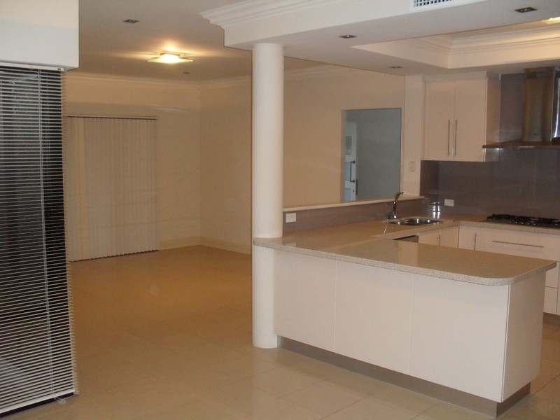 3/29 Robert Street, Como WA 6152