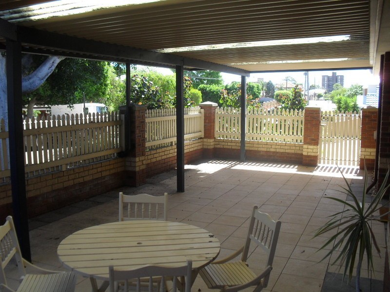 162A Washington Street, Victoria Park WA 6100