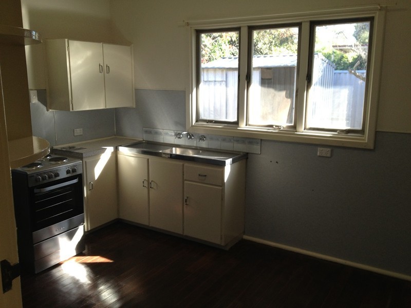 30 Quinlan Street, Coolbellup WA 6163