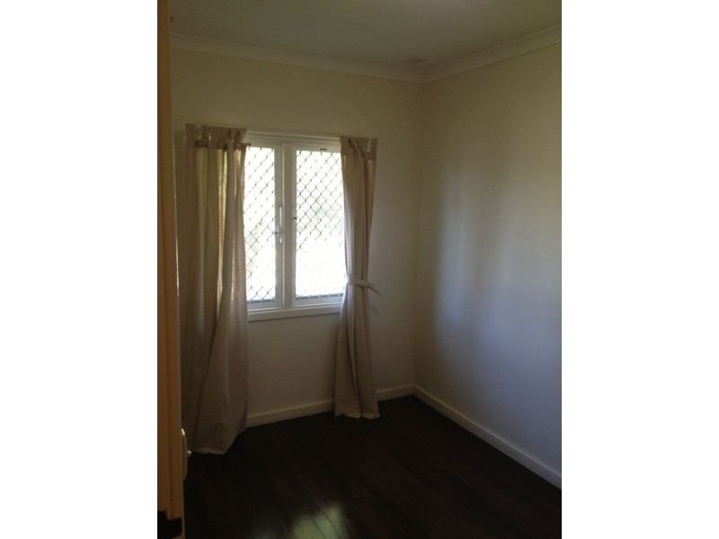 30 Quinlan Street, Coolbellup WA 6163