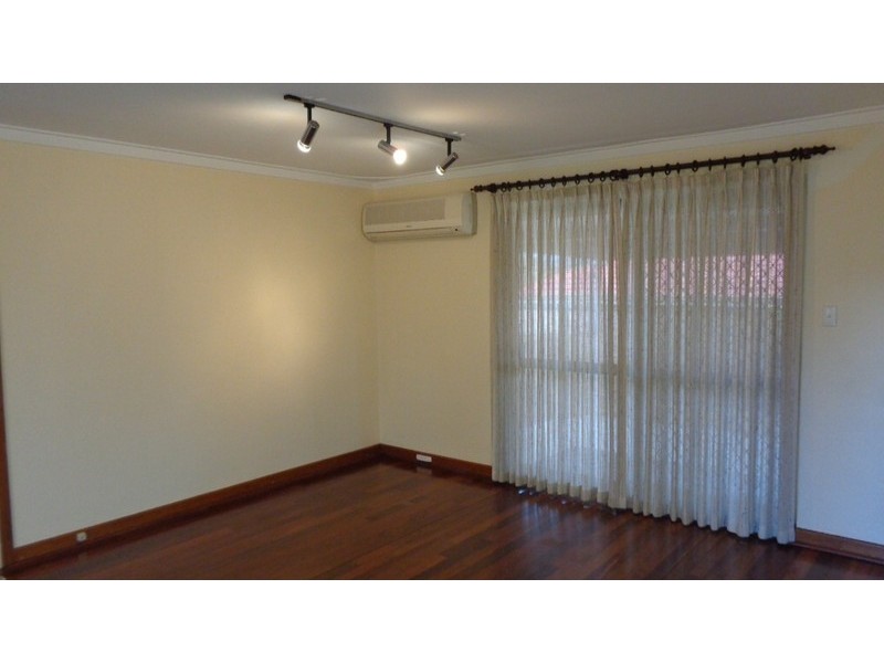 39 Gurney Road, Spearwood WA 6163