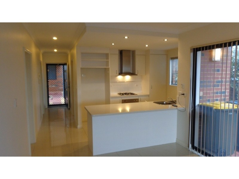 2/2 Lichfield Sreet, Victoria Park WA 6100