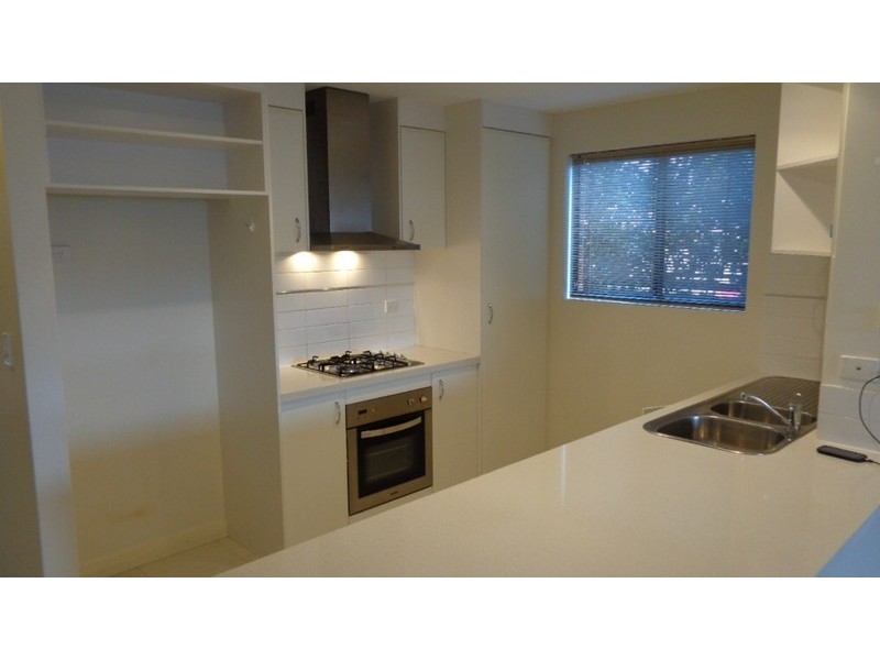 2/2 Lichfield Sreet, Victoria Park WA 6100