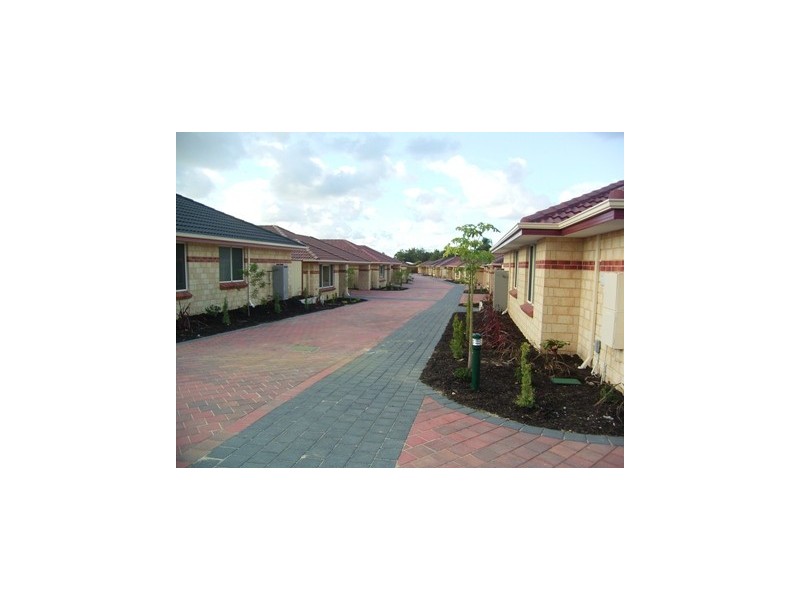 1/61 WHALEBACK AVENUE, Parkwood WA 6147
