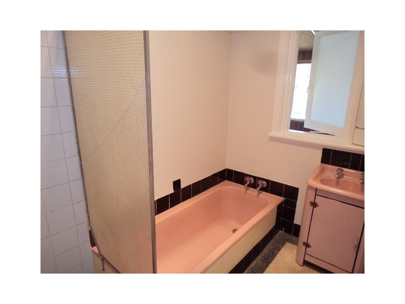 110 Thelma Street, Como WA 6152