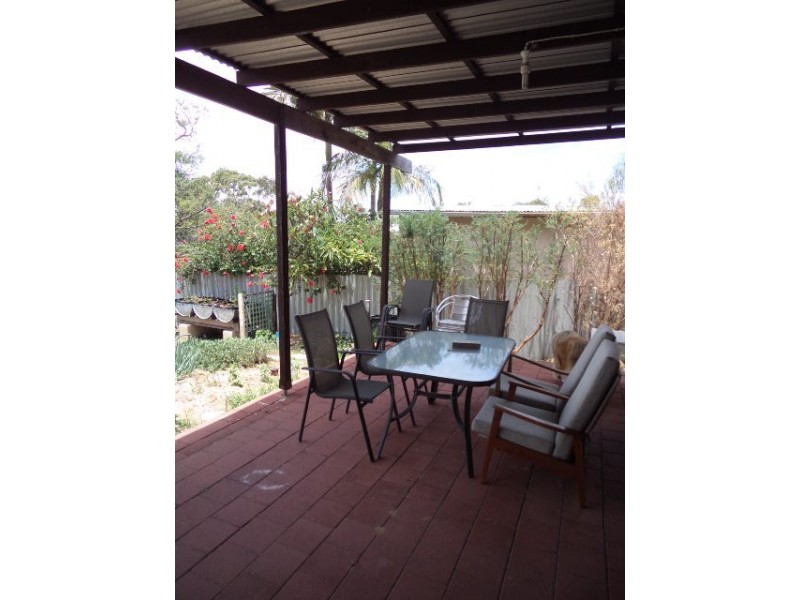 17 Tedrake Street, Willagee WA 6156