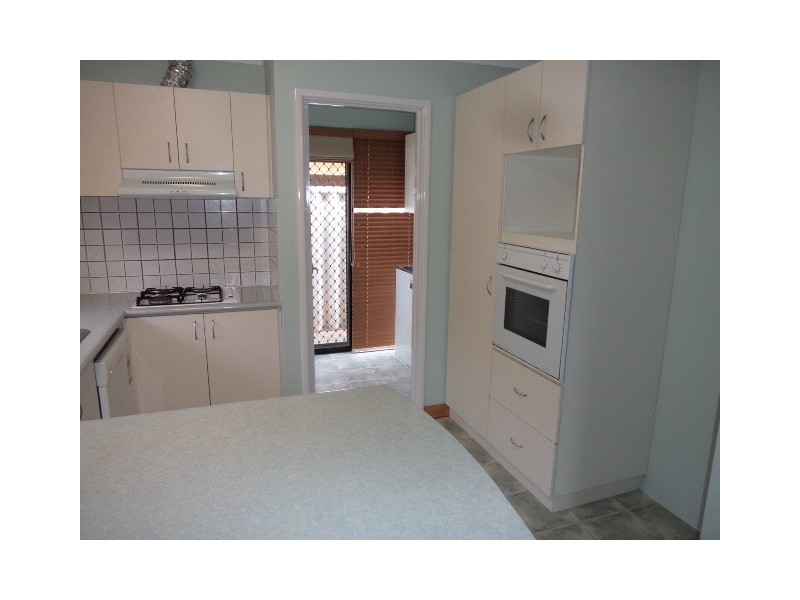 1/35 Bickley Road, Cannington WA 6107