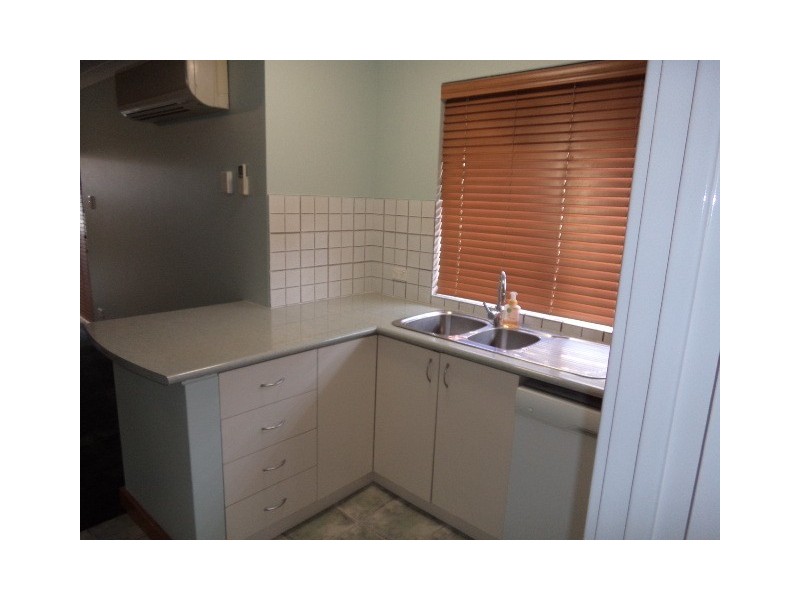 1/35 Bickley Road, Cannington WA 6107