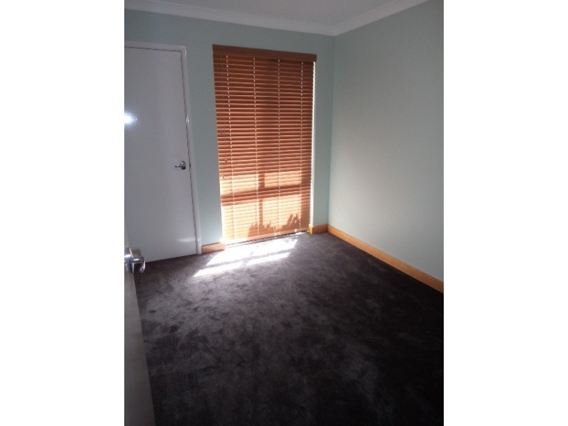 1/35 Bickley Road, Cannington WA 6107