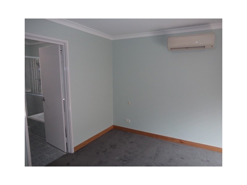 1/35 Bickley Road, Cannington WA 6107