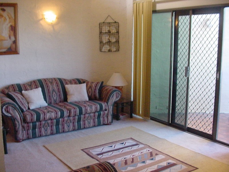 6/24 Ednah Street, Como WA 6152