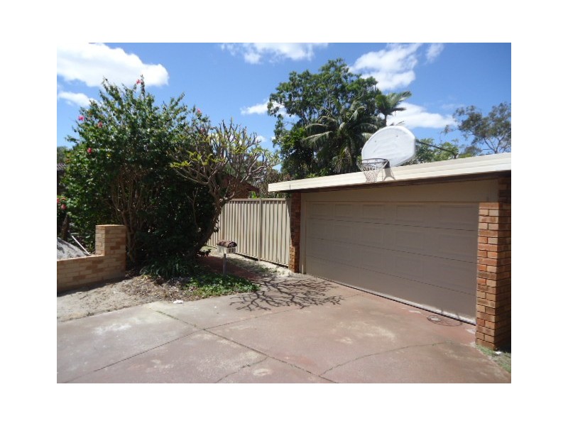 22B Beenan Close, Karawara WA 6152