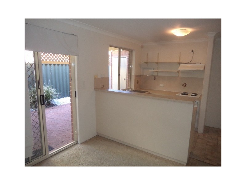 2/57 McMaster Street, Victoria Park WA 6100