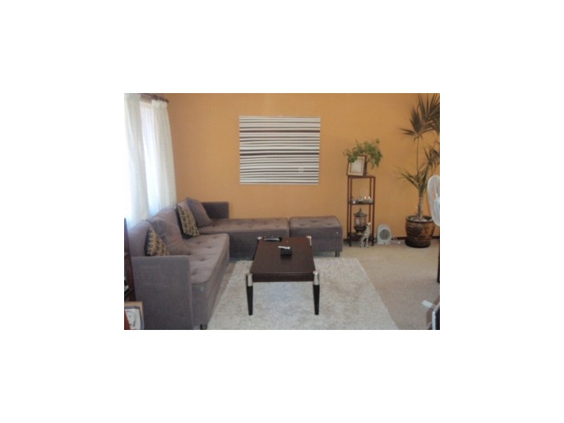 4/8 Axford Street, Como WA 6152