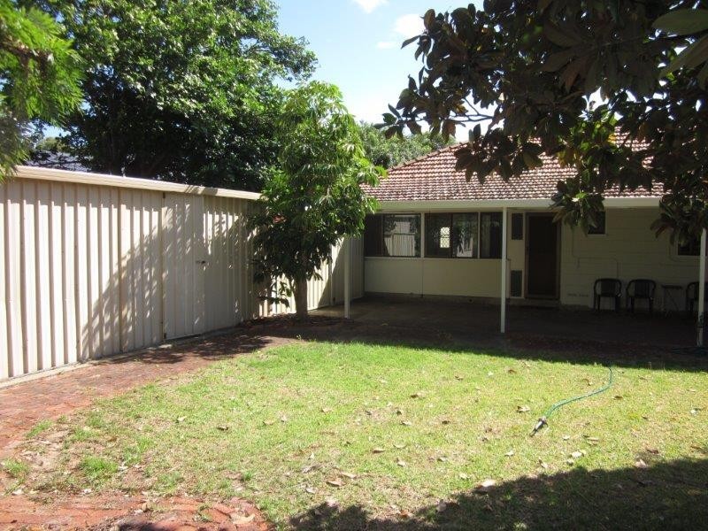 129 Brandon Street, Kensington WA 6151