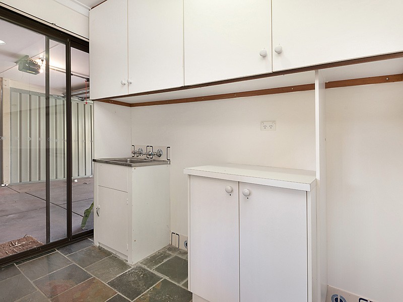 12 Ingvarson Way, Bibra Lake WA 6163