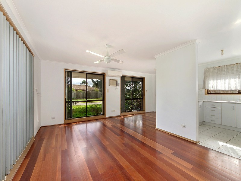 8 Mulwala Gardens, St Albans VIC 3021