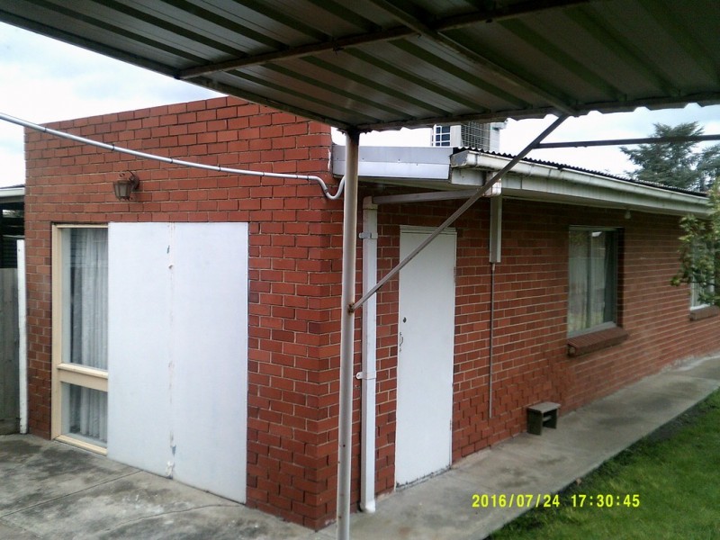 4A Harmon Ave, St Albans VIC 3021