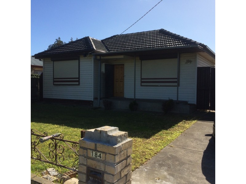 184 Biggs Street, St Albans VIC 3021